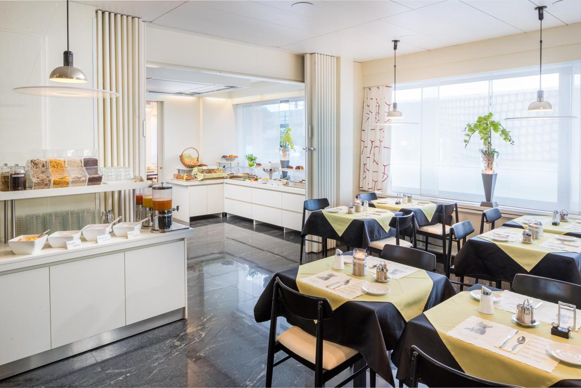4-Laender-Hotel Deutschmann Bregenz Buitenkant foto